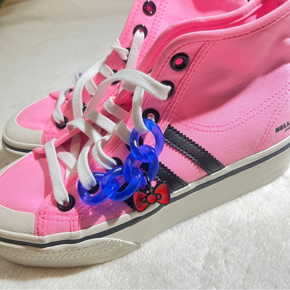 HELLO KITTY x ADIDAS Pink High-Top Sneakers